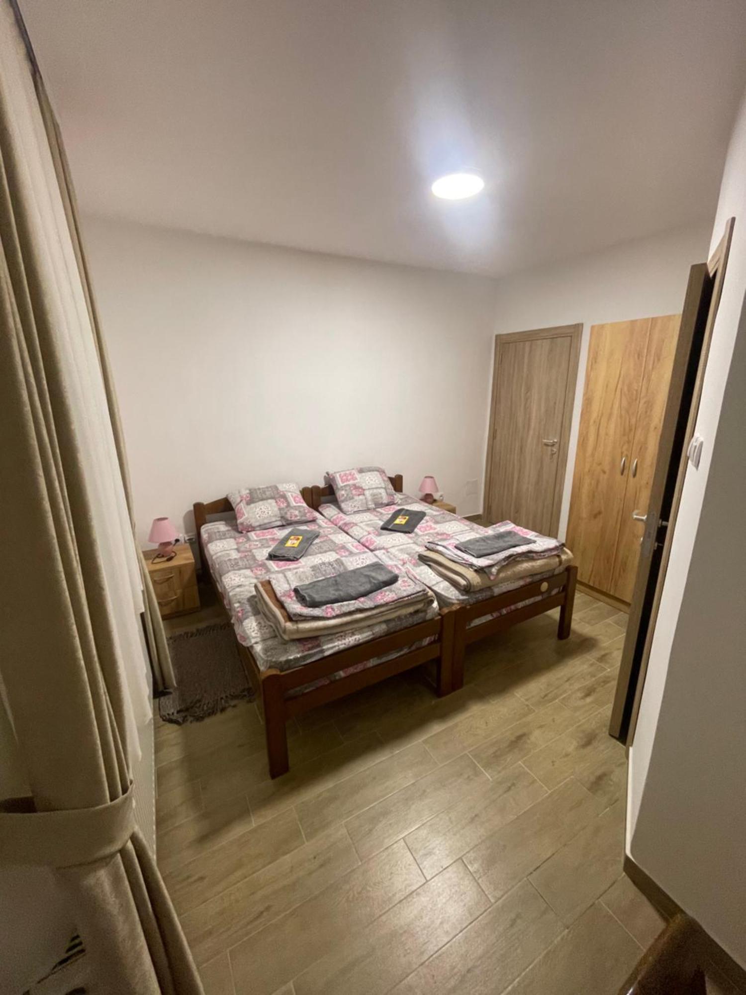 Zuta Osa Hotel Bela Crkva  Bagian luar foto
