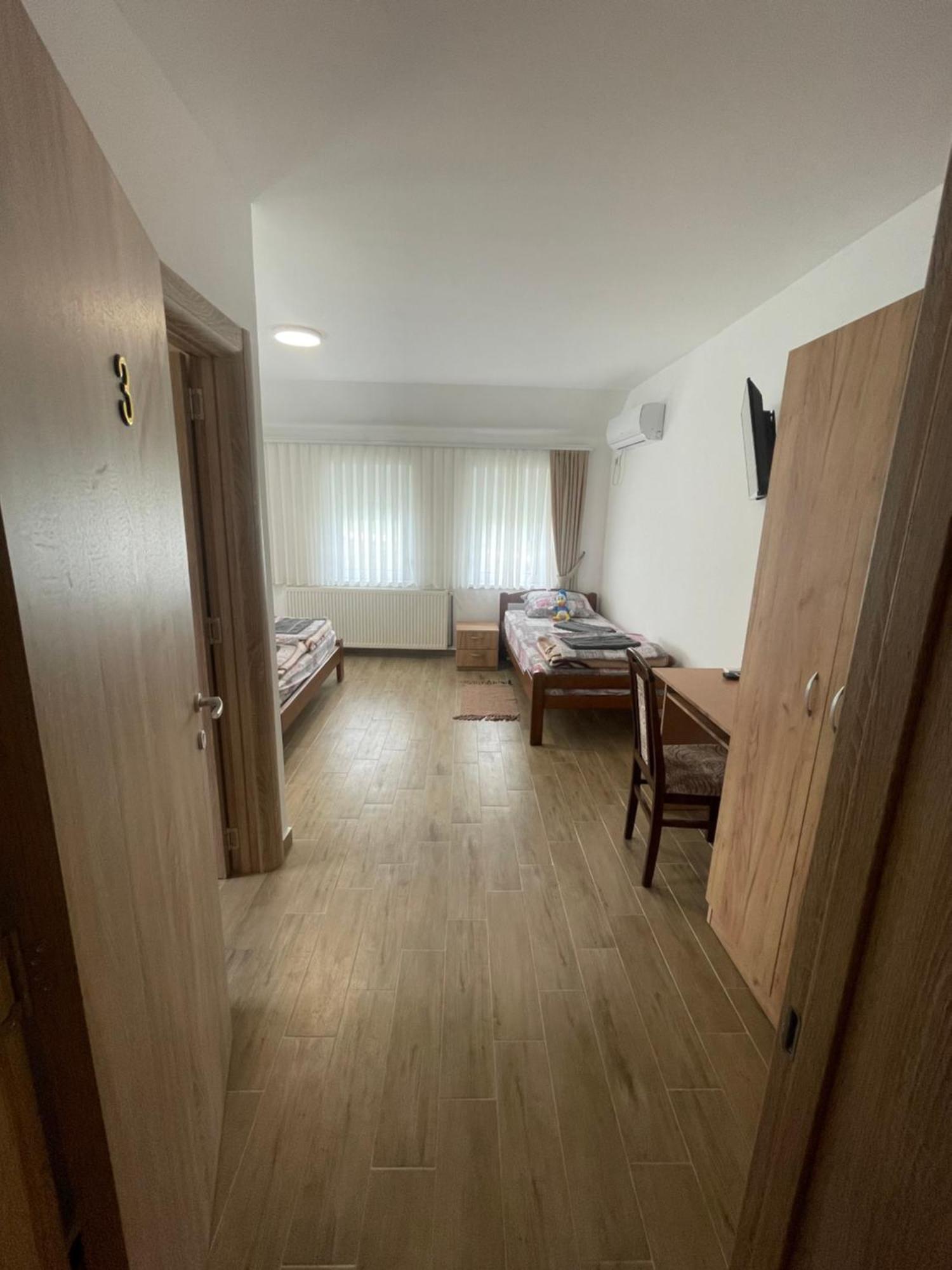 Zuta Osa Hotel Bela Crkva  Bagian luar foto