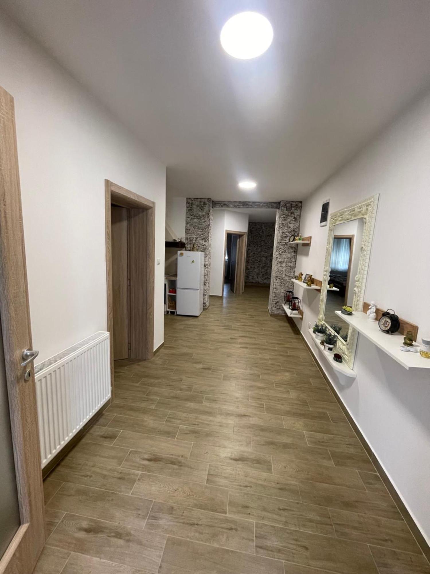 Zuta Osa Hotel Bela Crkva  Bagian luar foto